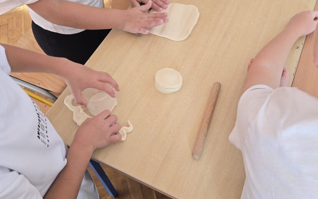 Obilježen Dan kruha i Dan zahvalnosti za plodove zemlje u Područnoj školi Martinski