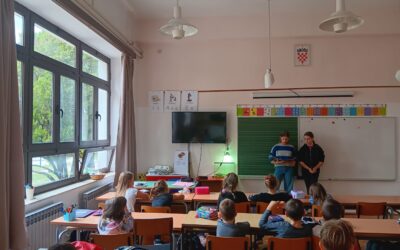 Djeca čitaju djeci – čitateljski klub u gostima