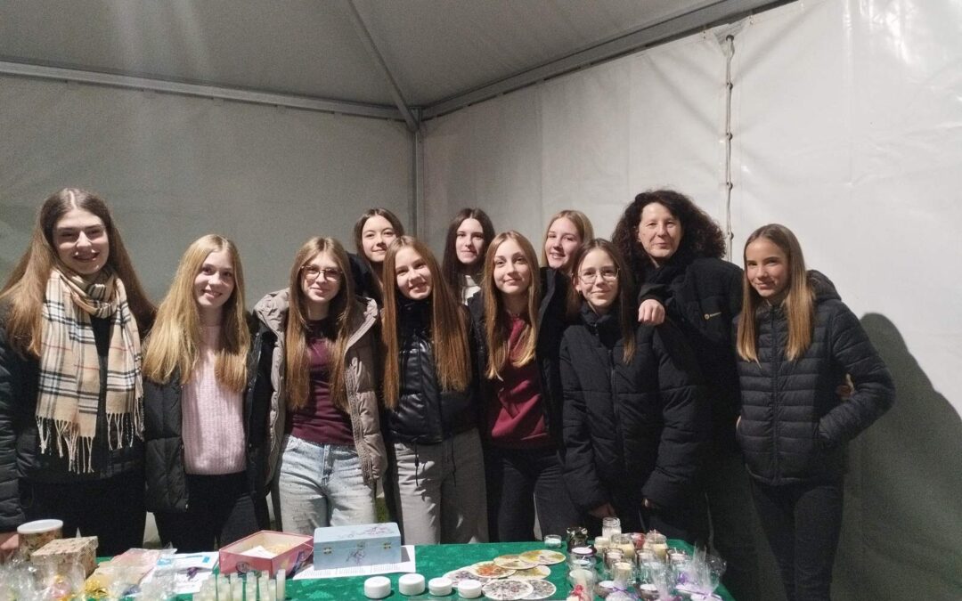 Mića kumpanija na Adventu